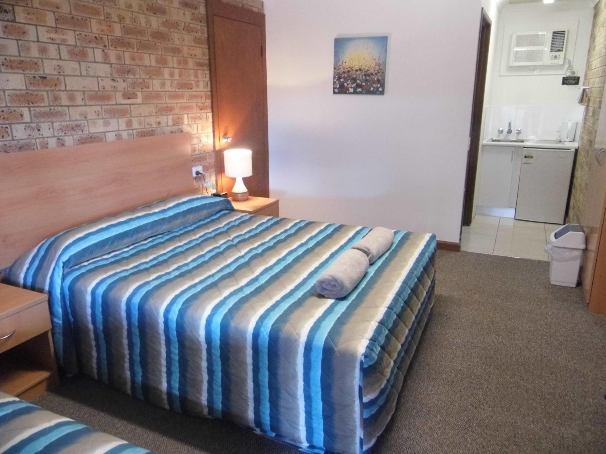 Nanango Fitzroy Motel חדר תמונה