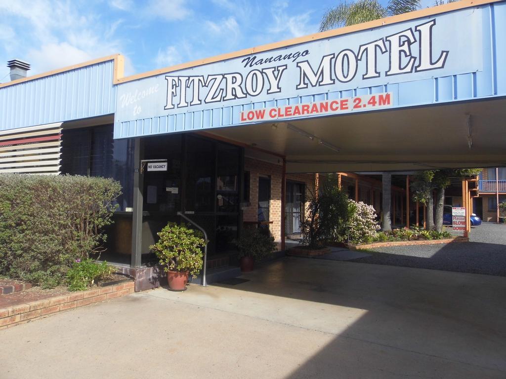 Nanango Fitzroy Motel מראה חיצוני תמונה