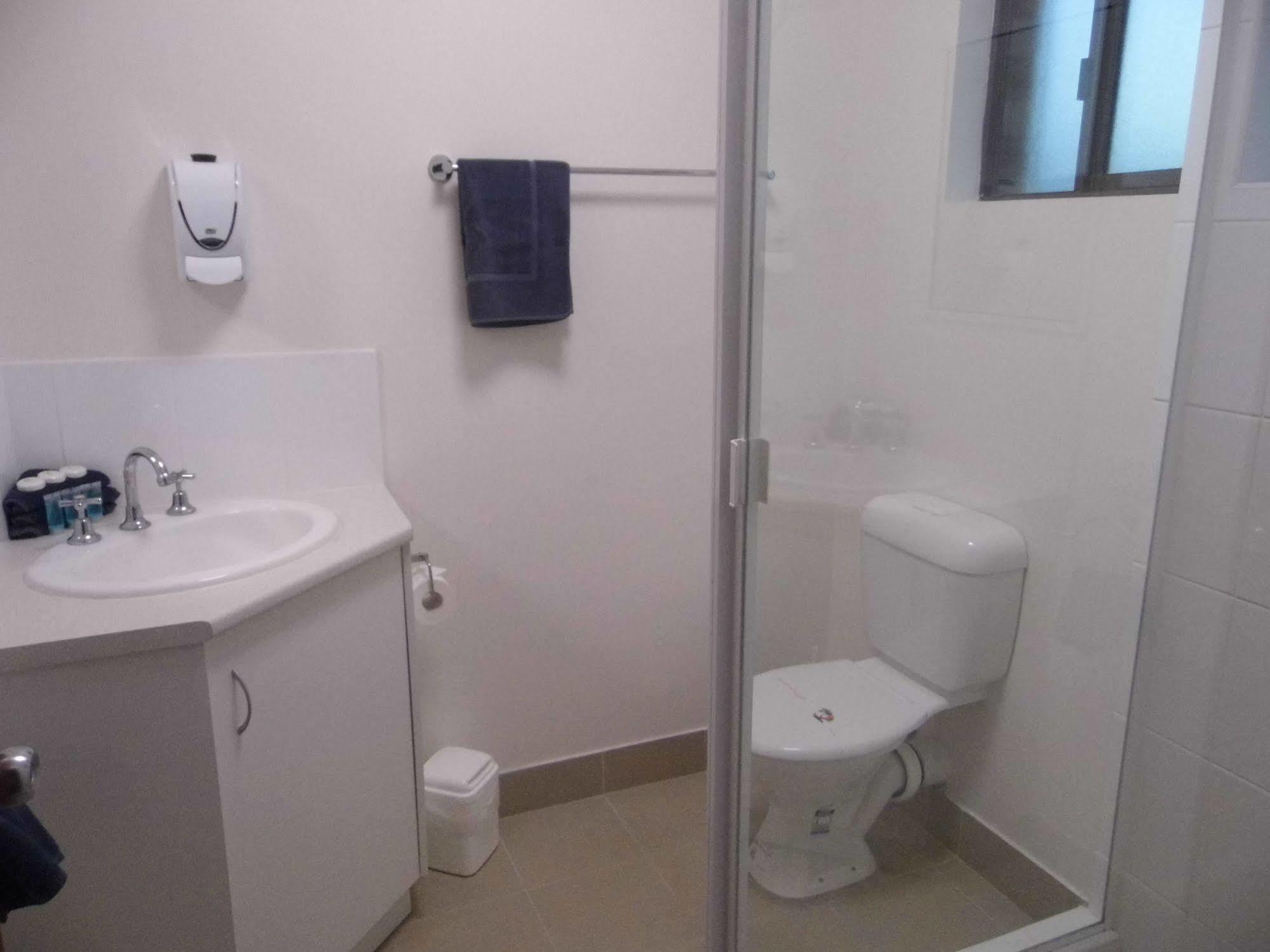 Nanango Fitzroy Motel מראה חיצוני תמונה
